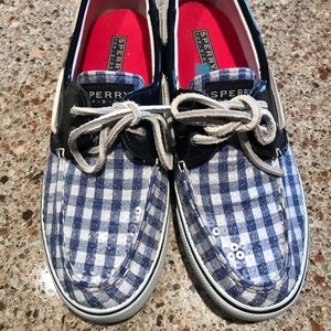 EUC Sperry size 7 M